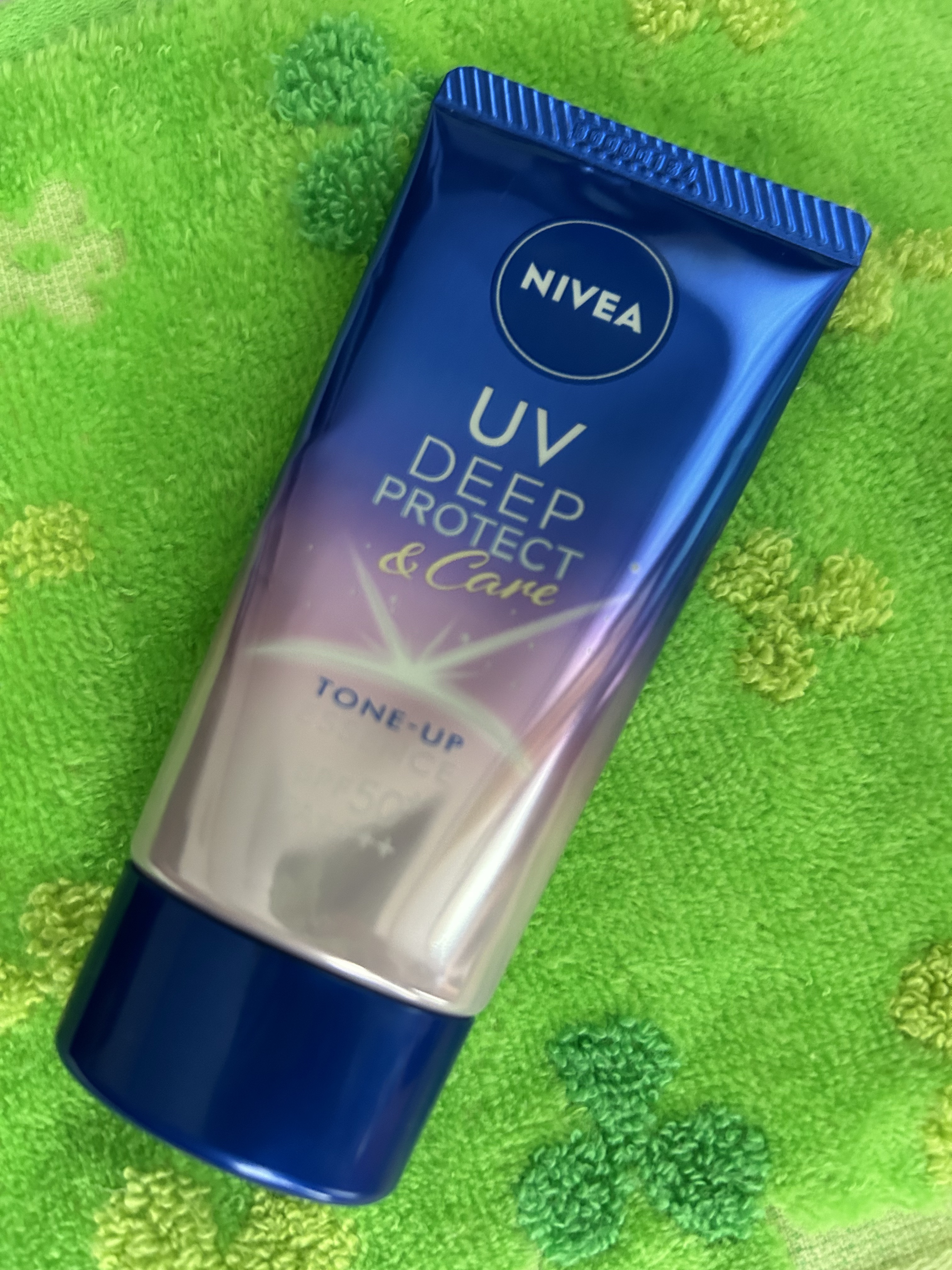 ニベアUV ディープ プロテクト＆ケア エッセンス/ニベア/日焼け止めローションを使ったクチコミ（1枚目）