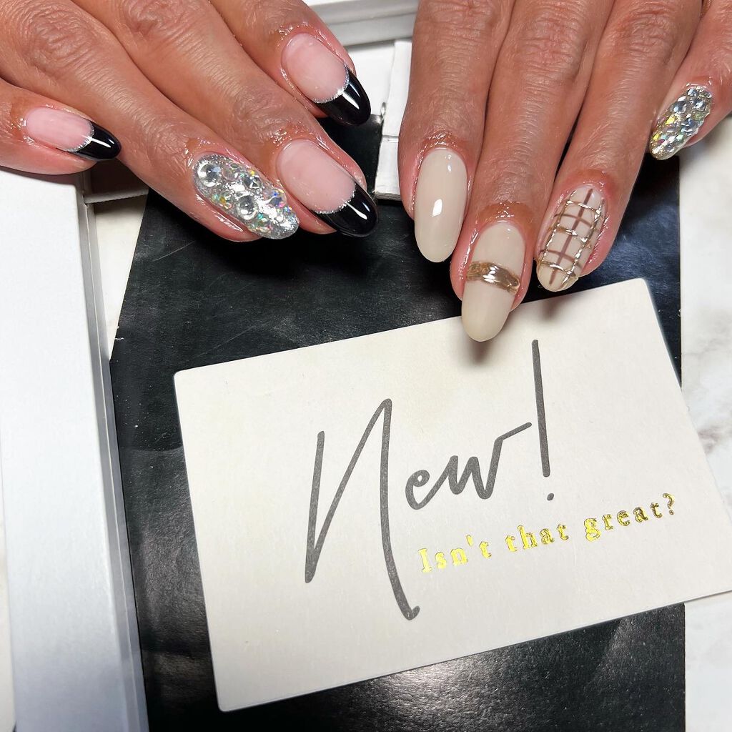 cst on LIPS 「ブラックフレンチが🖤🖤🖤ばり可愛いっ‼︎‼︎6000円✼••┈..」(2枚目)