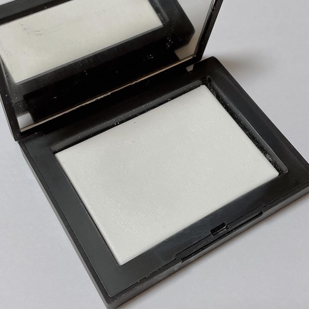 ライトリフレクティングセッティングパウダー プレスト N/NARS/プレストパウダーを使ったクチコミ(2枚目)