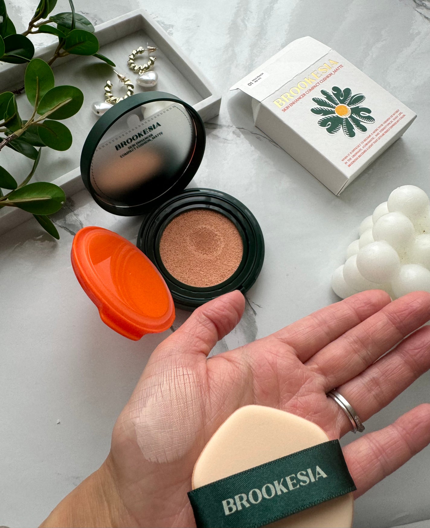 スキンエンハンサー コンパクト クッション (マット)/BROOKESIA/クッションファンデーションを使ったクチコミ(3枚目)