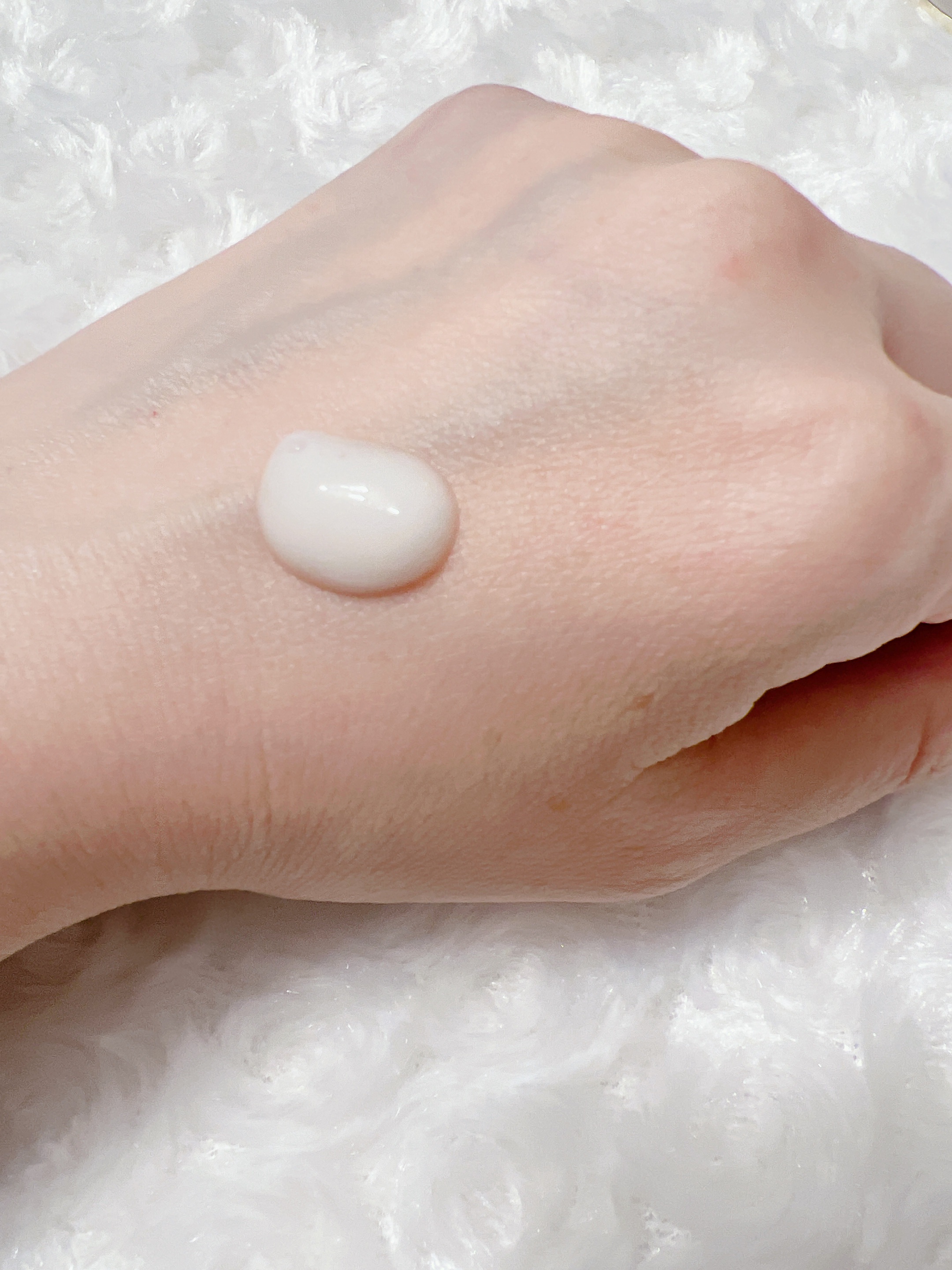 ペプチドボリュームネッククリーム/DR.PEPTI/ネック・デコルテケアを使ったクチコミ（3枚目）