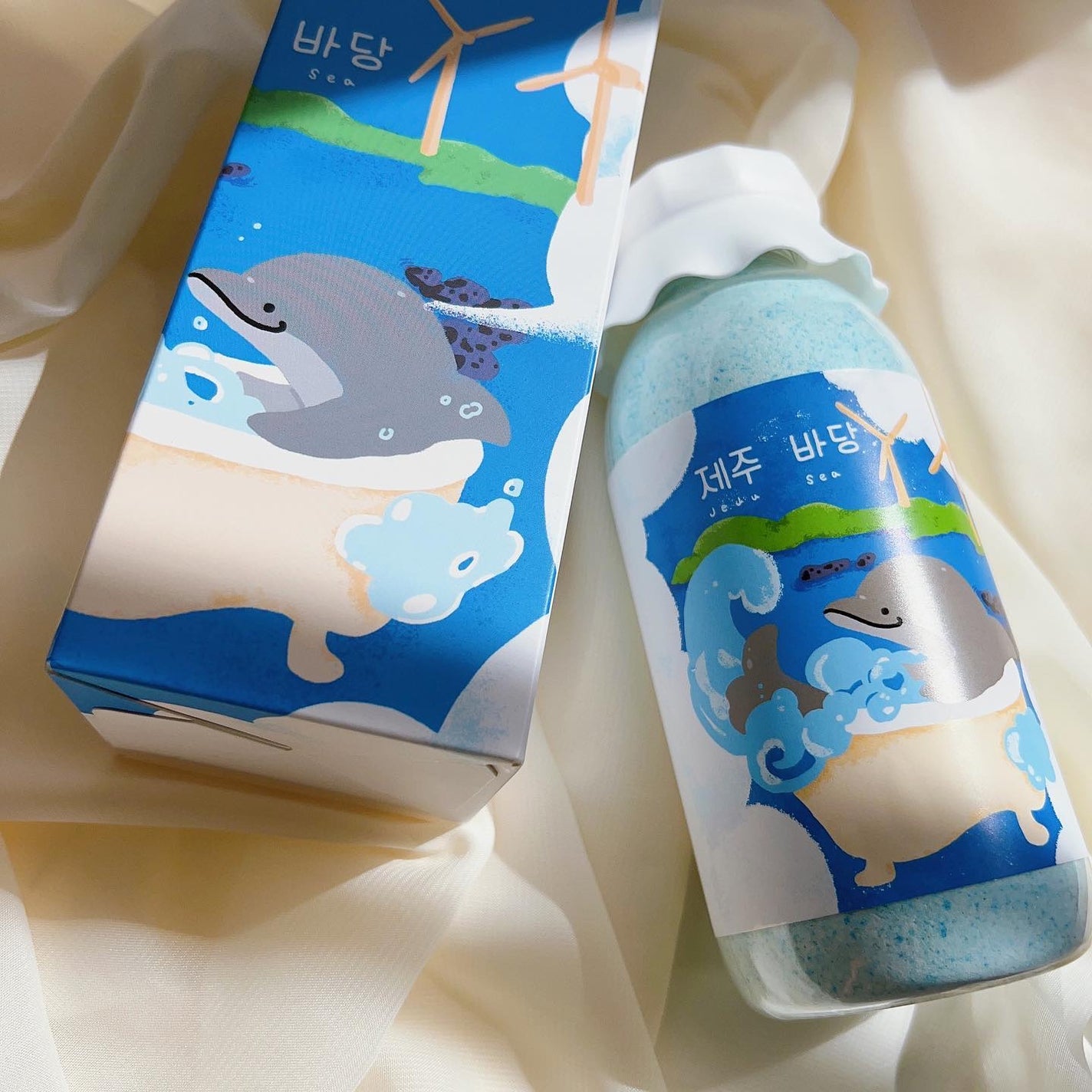 JEJUサマーチェジュシーバスパウダー/ウ・カンパニー/無機塩系入浴剤を使ったクチコミ(3枚目)