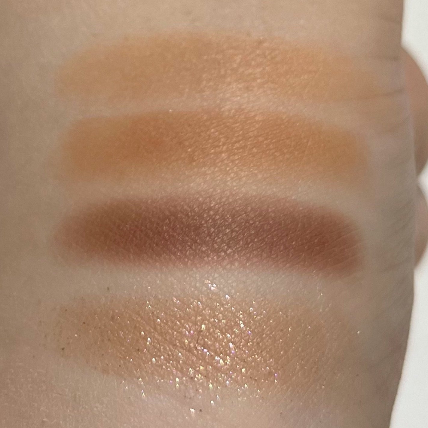 ビタートーンアイシャドウ/CEZANNE/パウダーアイシャドウを使ったクチコミ(3枚目)