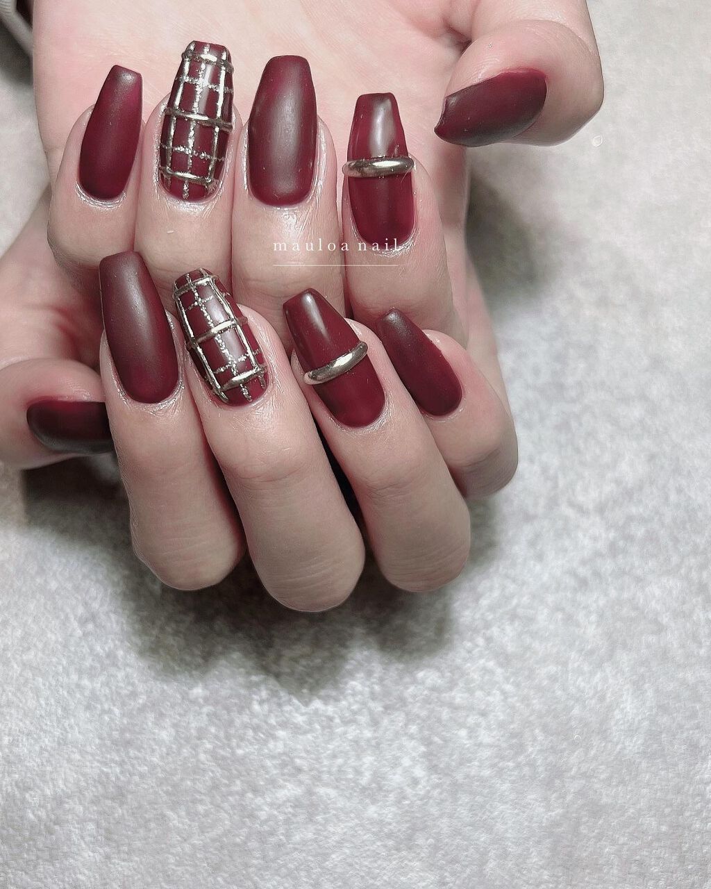 #パールネイル,#ネイル,#ビジューネイル,#アートネイル,#秋ネイル,#ミラーアートネイル,#チェック柄ネイル,#オータムネイル,#ジュエリーネイル,#ミラーネイル,#手書きアートネイル,#マスタードネイル,#ブラウンネイル,#リングネイル,#秋ネイル,#天王寺ネイルのネイルデザイン