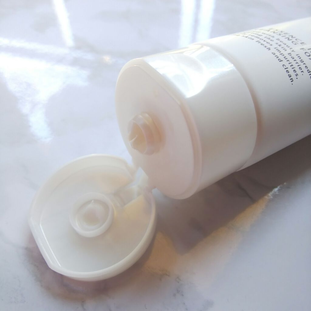 エッセンスイン クレンジングフォーム/d プログラム/洗顔フォームを使ったクチコミ(3枚目)