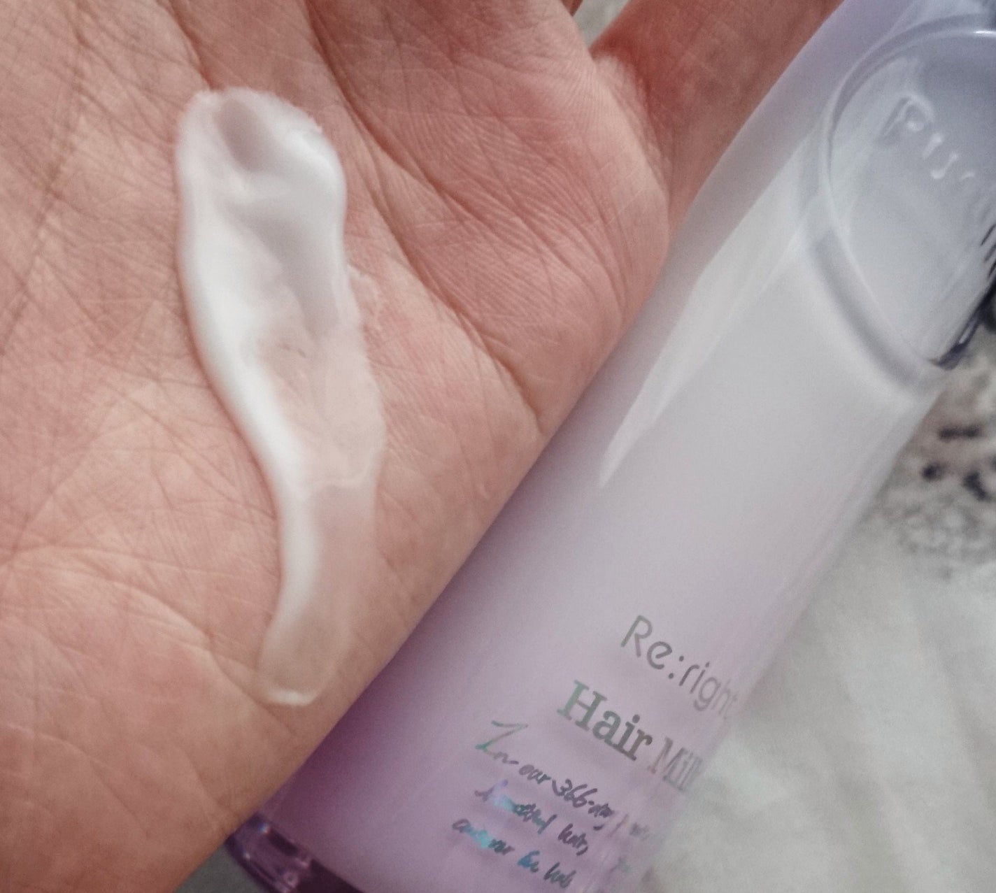 プルント リライト美容液ヘアミルク/Purunt./ヘアミルクを使ったクチコミ(3枚目)