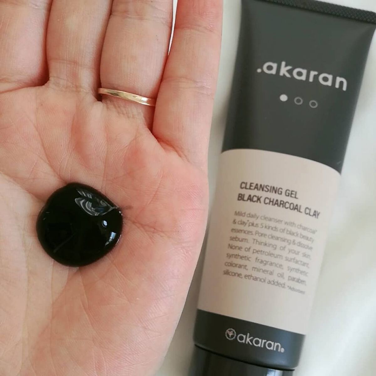 ブラックジェルクレンジング/.akaran/クレンジングジェルを使ったクチコミ（3枚目）