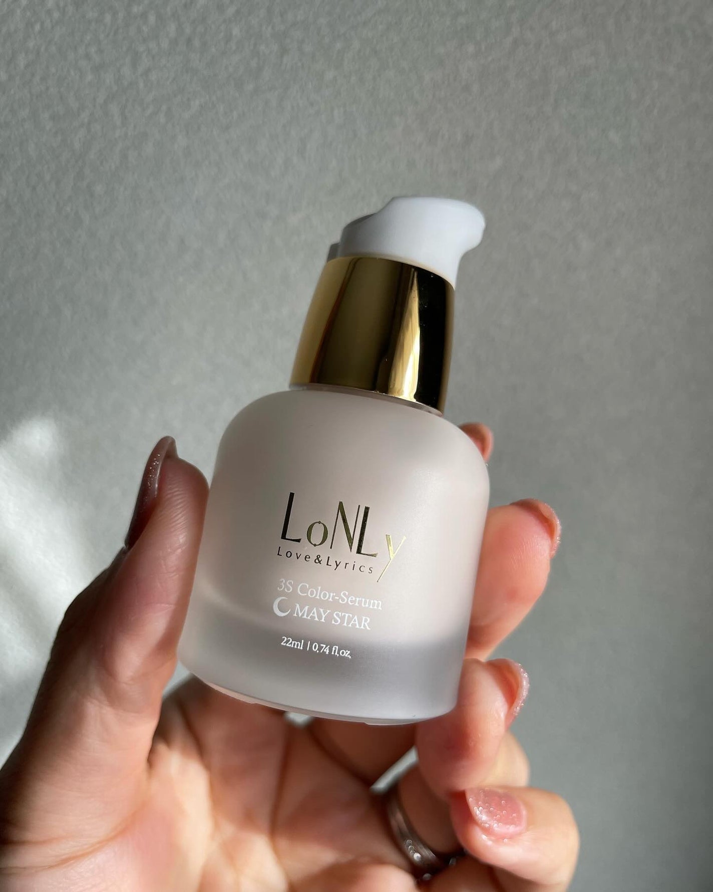 めい♡コスメオタク on LIPS 「\カラーセラム初体験/これまでめっきり、チークはパウダー派だっ..」(8枚目)