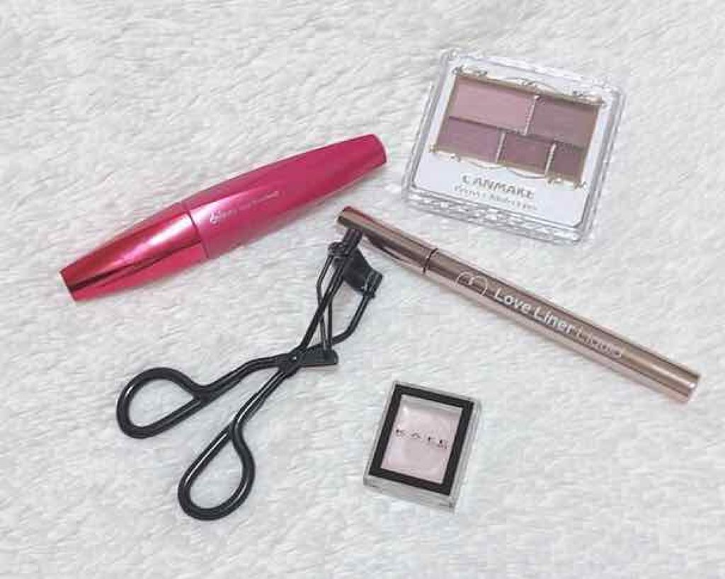 「塗るつけまつげ」ボリュームタイプ/デジャヴュ/マスカラを使ったクチコミ(2枚目)