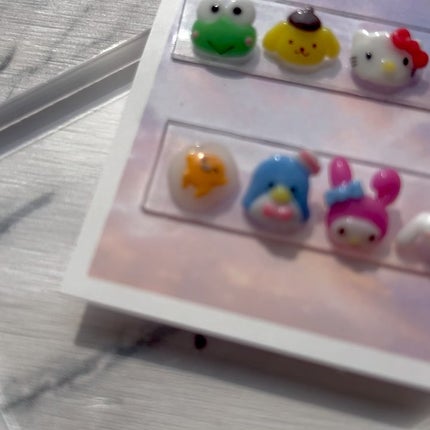 ぴよこれいと あうるす on LIPS 「以前キキララネイルをしたのには理由があって。ピューロランドへ行..」(5枚目)