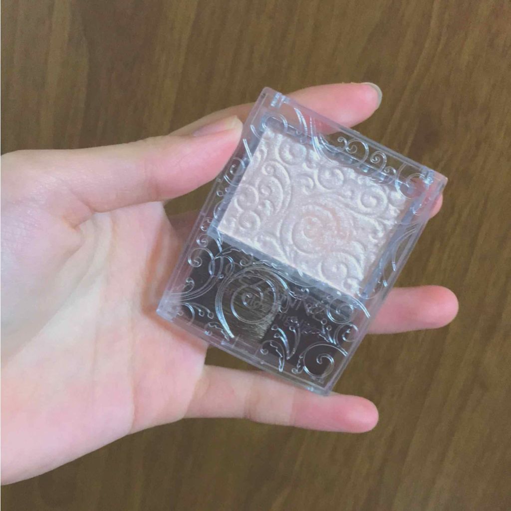 パールグロウハイライト/CEZANNE/パウダーハイライトを使ったクチコミ(1枚目)