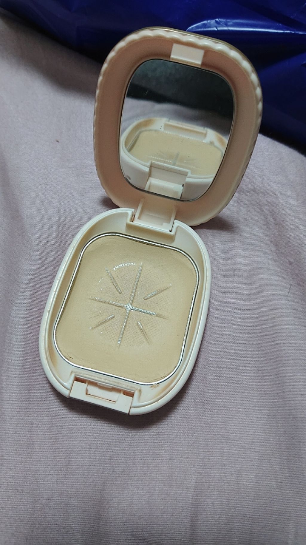 アルビオン スウィート モイスチュア シフォン/ALBION/パウダーファンデーションを使ったクチコミ（2枚目）