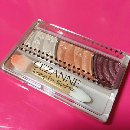 トーンアップアイシャドウ/CEZANNE/アイシャドウパレットを使ったクチコミ(1枚目)