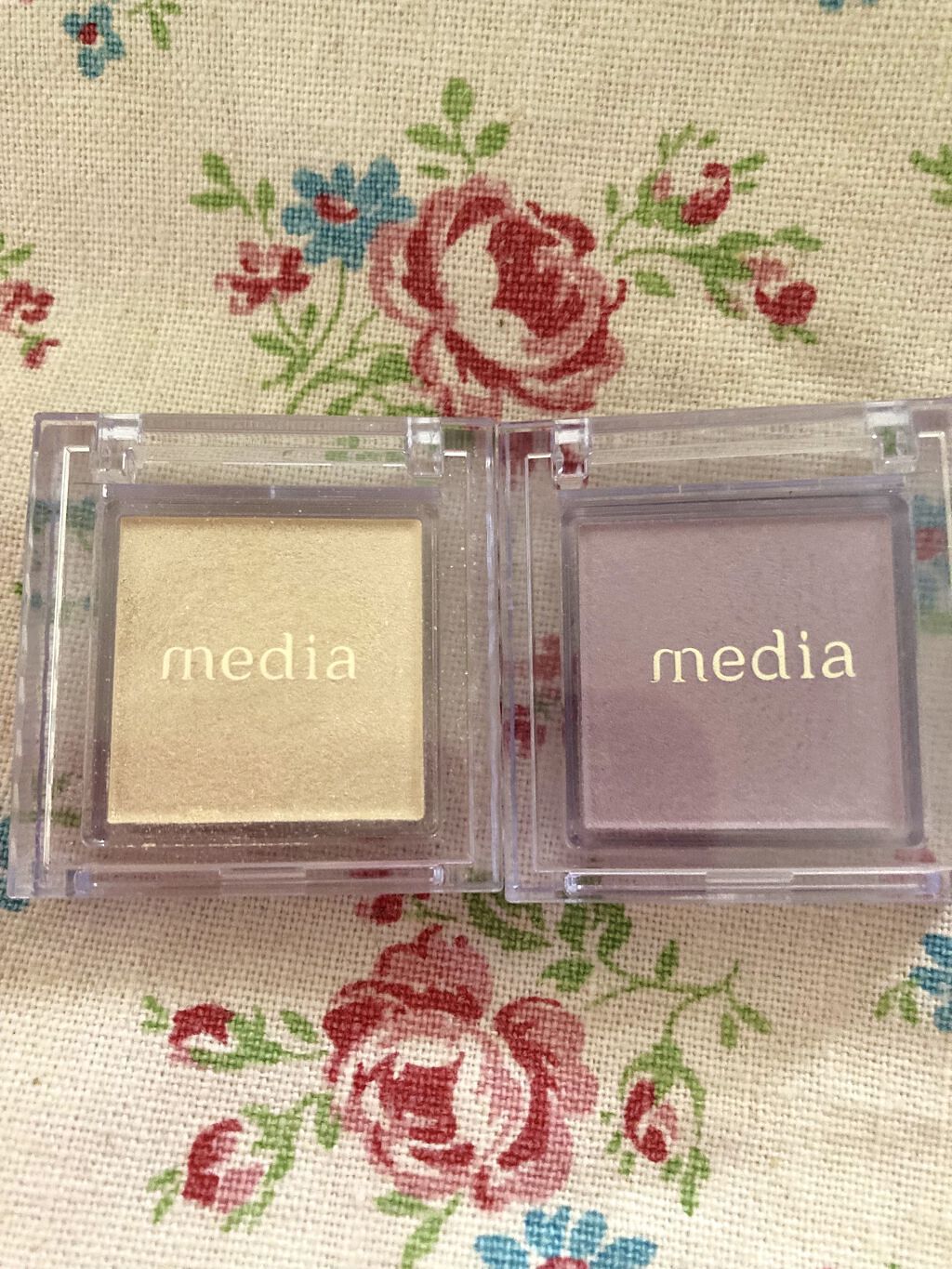 ブライトアップアイシャドウ/media/単色アイシャドウを使ったクチコミ（1枚目）