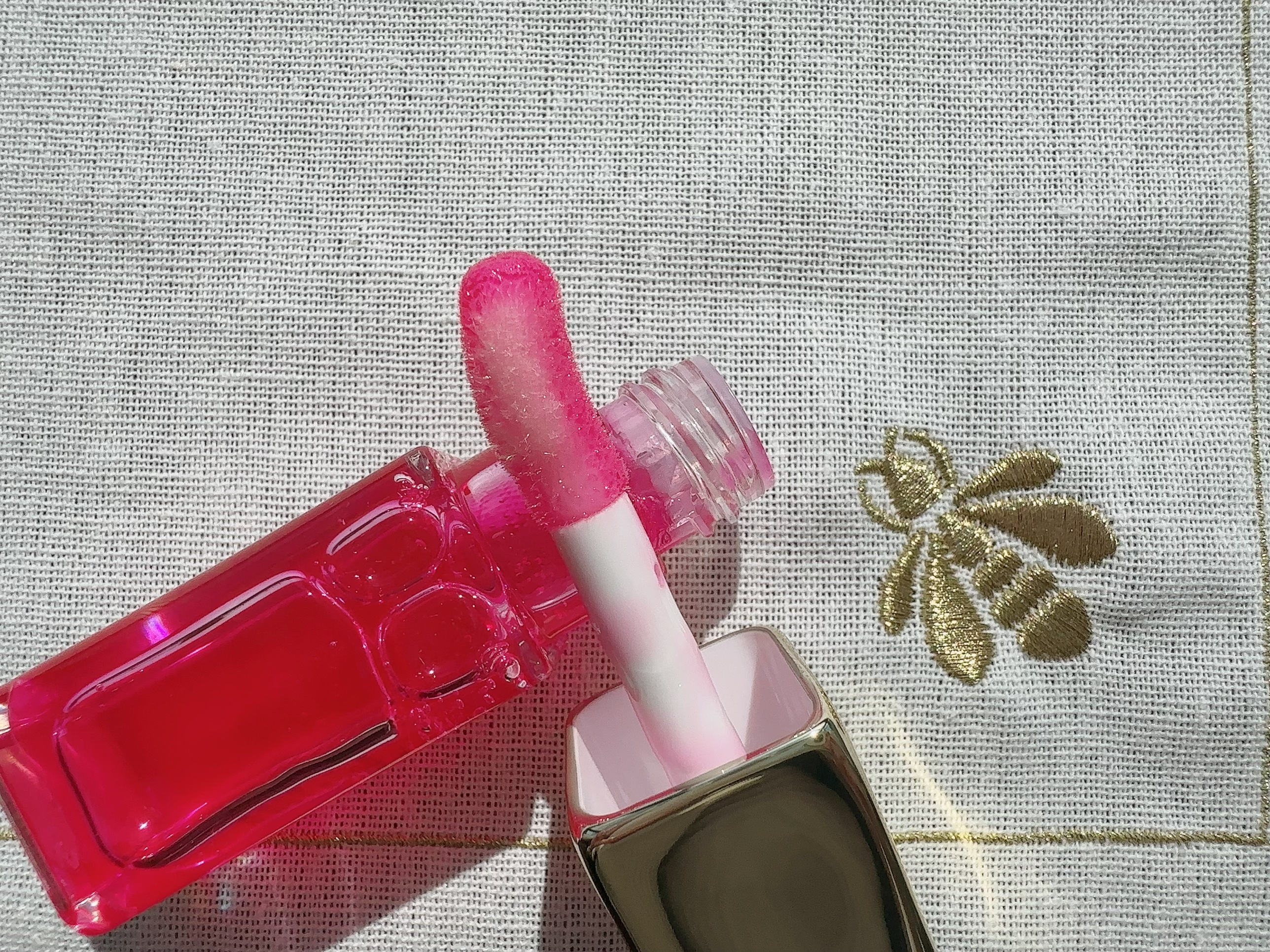 キスキス ビー グロウ オイル 458  ローズ ポップ グロウ/GUERLAIN/リップグロスを使ったクチコミ（2枚目）