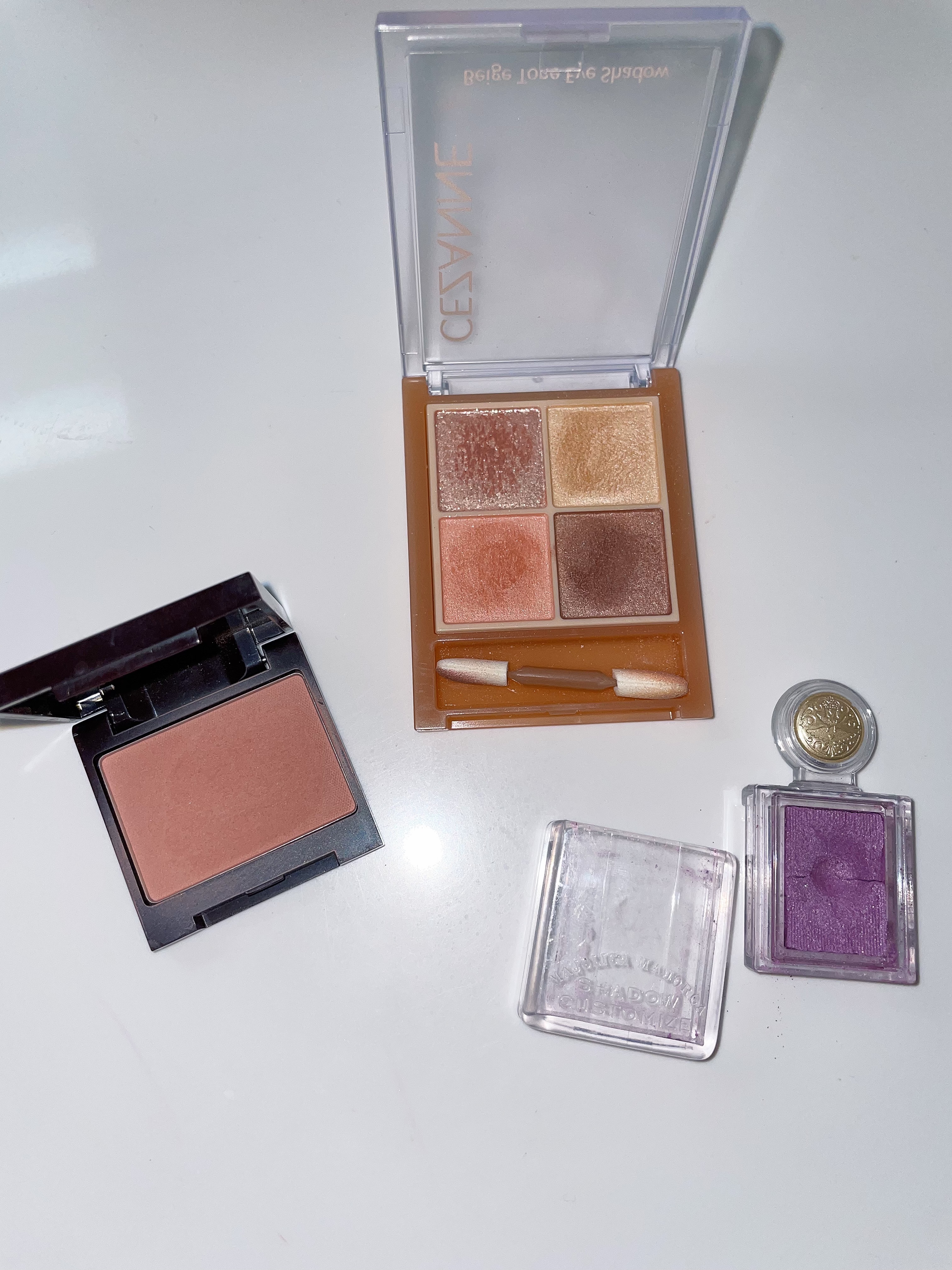 シャドーカスタマイズ/MAJOLICA MAJORCA/単色アイシャドウを使ったクチコミ（3枚目）