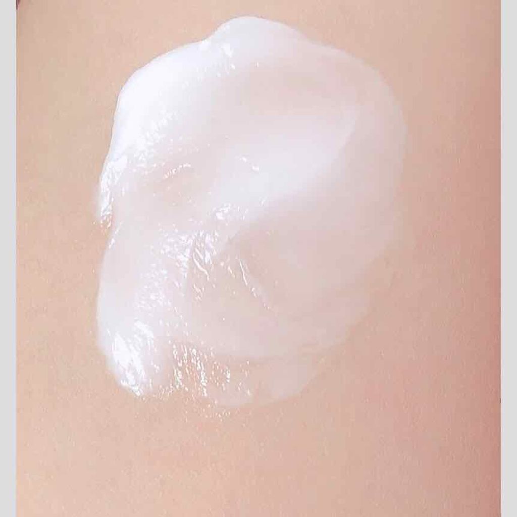 ニベアソフト スキンケアクリーム/ニベア/ボディクリームを使ったクチコミ（2枚目）