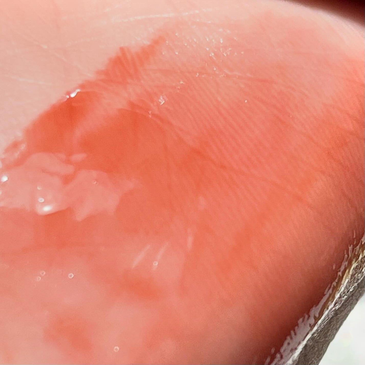 ジューシーパンピンググロス/INTO U/リップグロスを使ったクチコミ(4枚目)