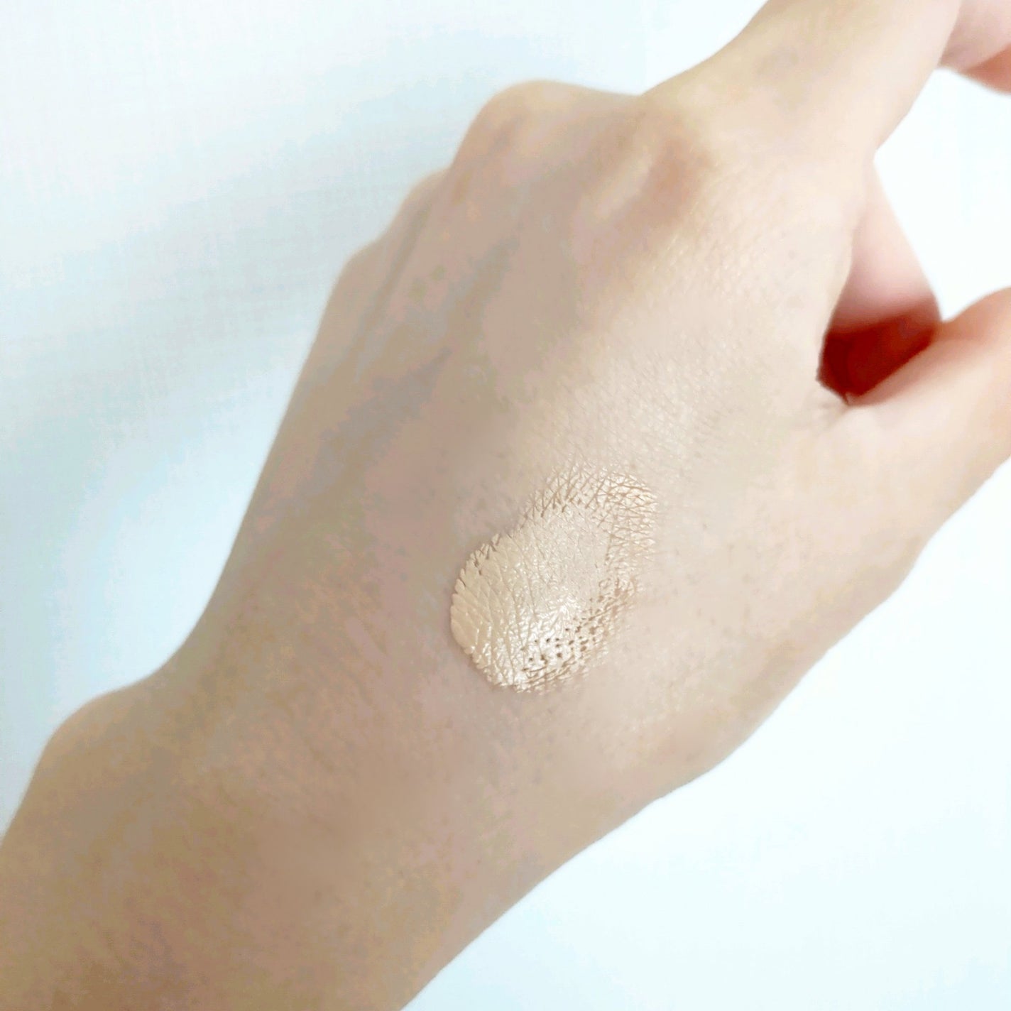 ミネラルインナートリートメントリキッドコンシーラー/エトヴォス/リキッドコンシーラーを使ったクチコミ(4枚目)