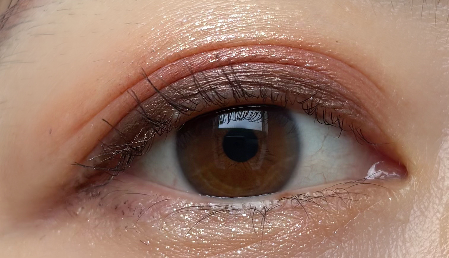 ミネラルクラッシィシャドー2022CF ビタークチュール/エトヴォス/アイシャドウパレットを使ったクチコミ（2枚目）