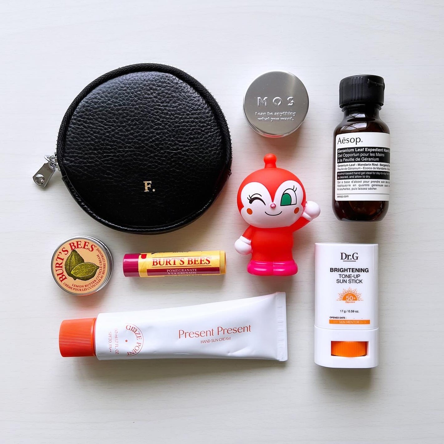 ポメグラネイトリップバーム/BURT'S BEES/リップバームを使ったクチコミ(1枚目)