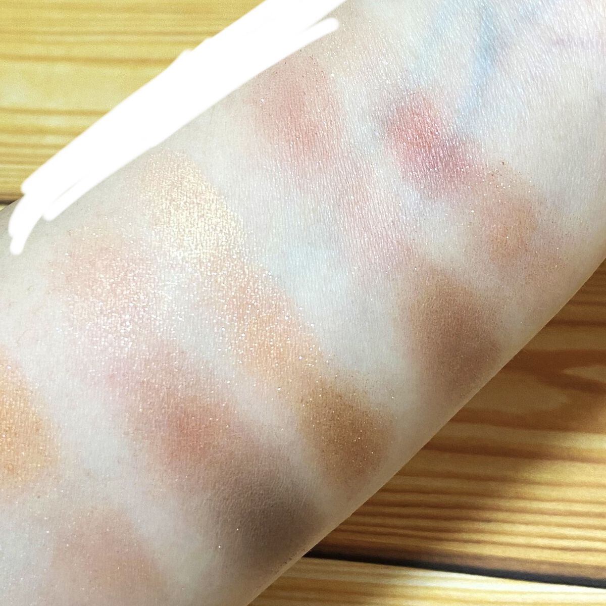 シャドーカスタマイズ/MAJOLICA MAJORCA/単色アイシャドウを使ったクチコミ（2枚目）