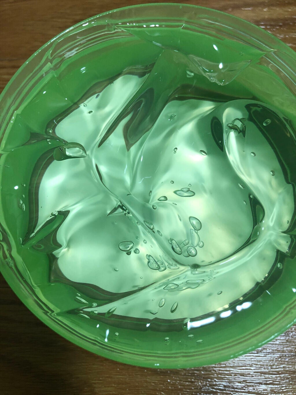 ティーツリーカーミングハイドロジェル/MEDIHEAL/ボディローションを使ったクチコミ(2枚目)