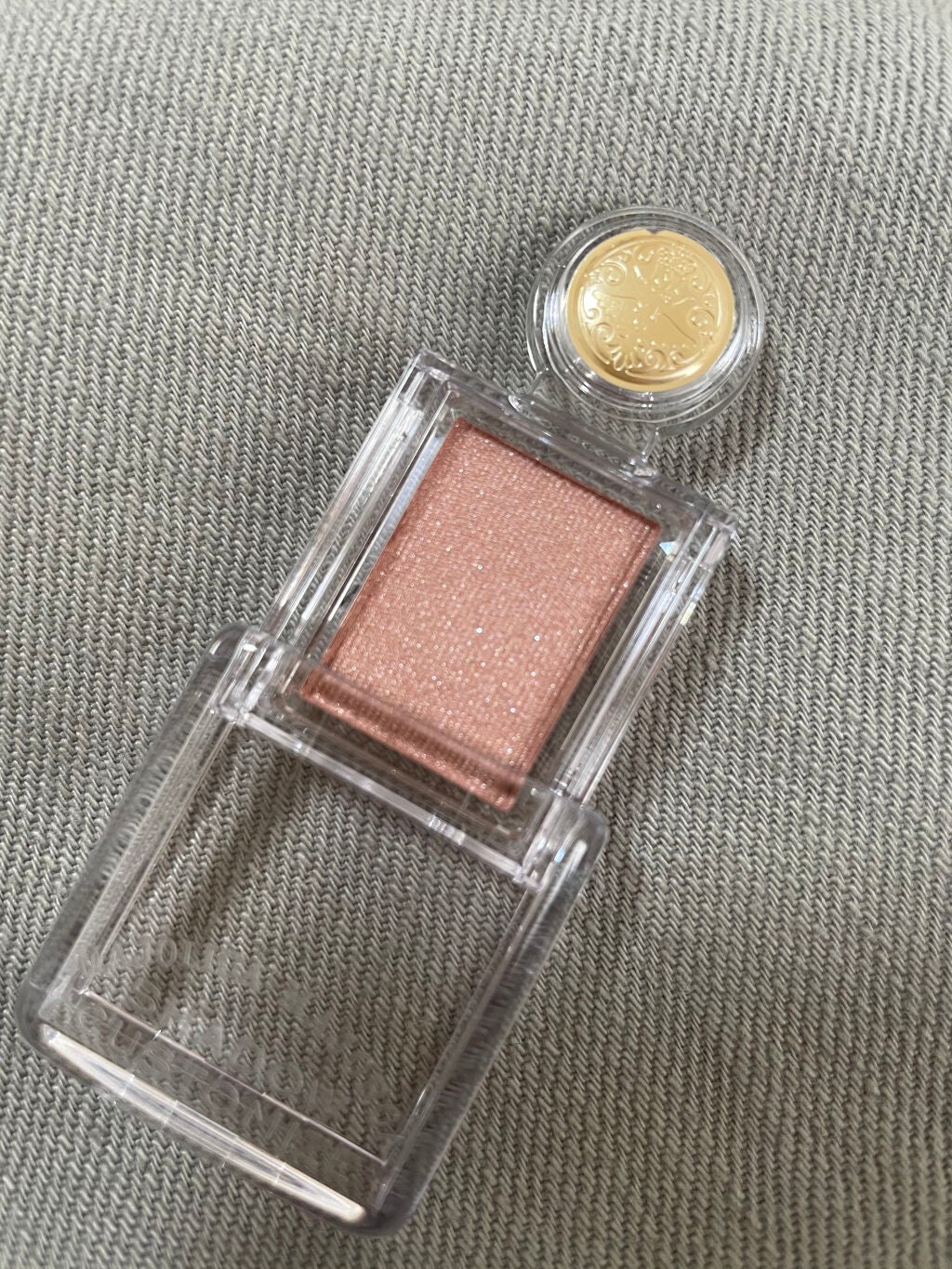 シャドーカスタマイズ/MAJOLICA MAJORCA/単色アイシャドウを使ったクチコミ(2枚目)