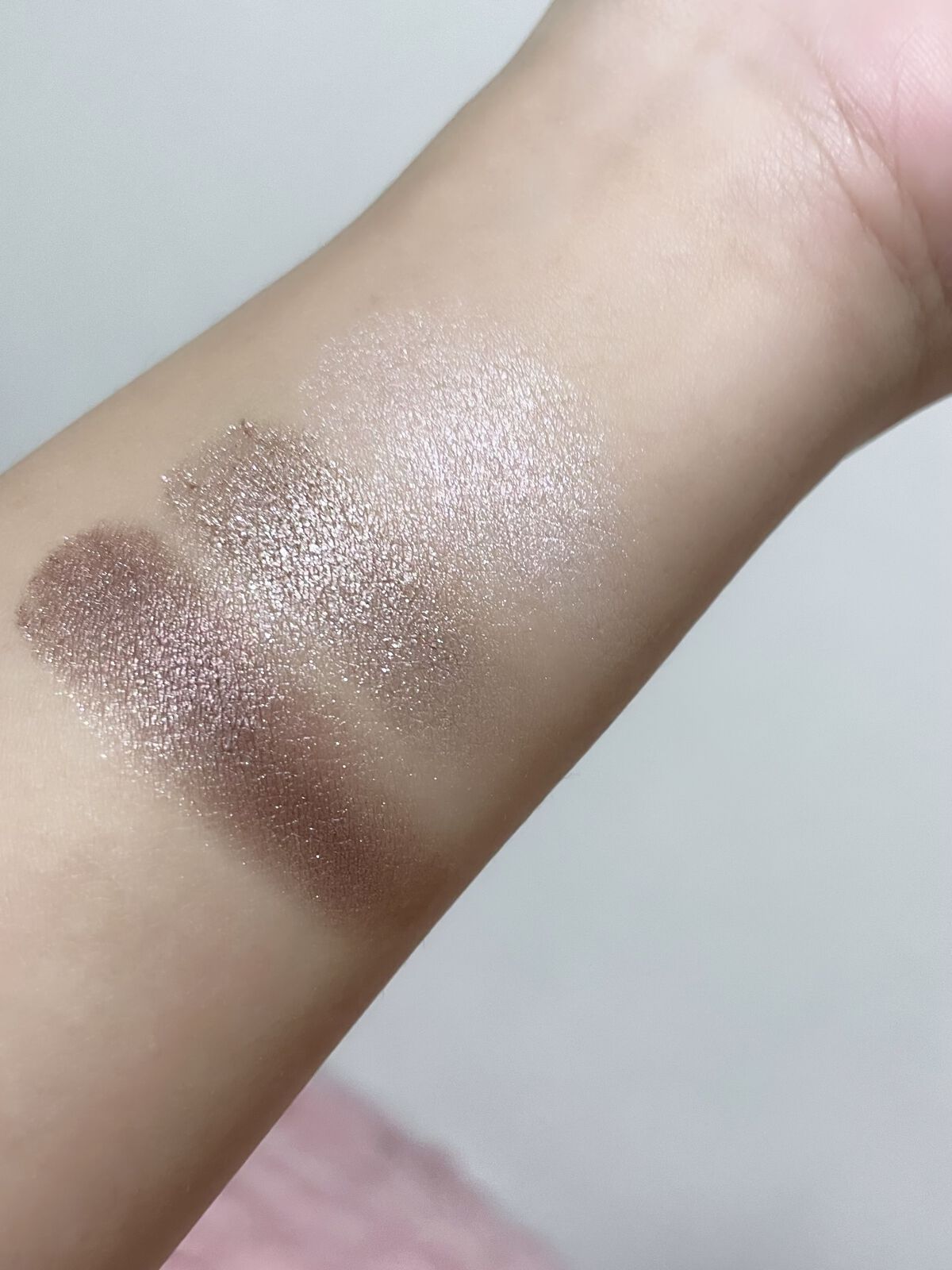 トーンアップアイシャドウ/CEZANNE/アイシャドウパレットを使ったクチコミ（3枚目）