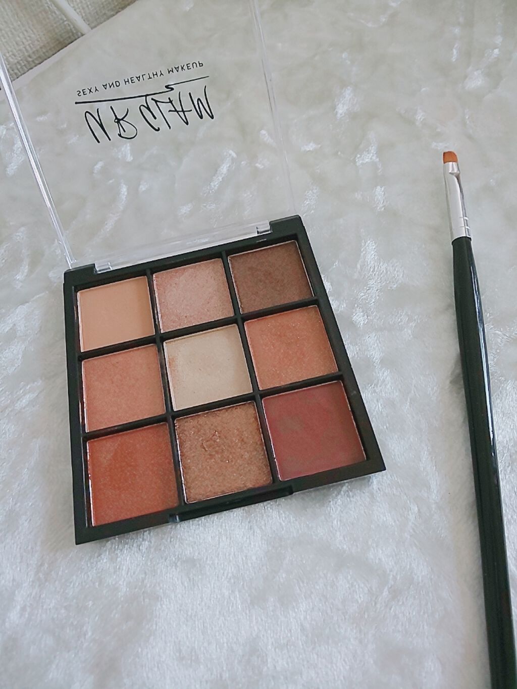 UR GLAM　BLOOMING EYE COLOR PALETTE/U R GLAM/アイシャドウパレットを使ったクチコミ（3枚目）