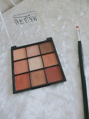 UR GLAM　BLOOMING EYE COLOR PALETTE/U R GLAM/アイシャドウパレットを使ったクチコミ（3枚目）