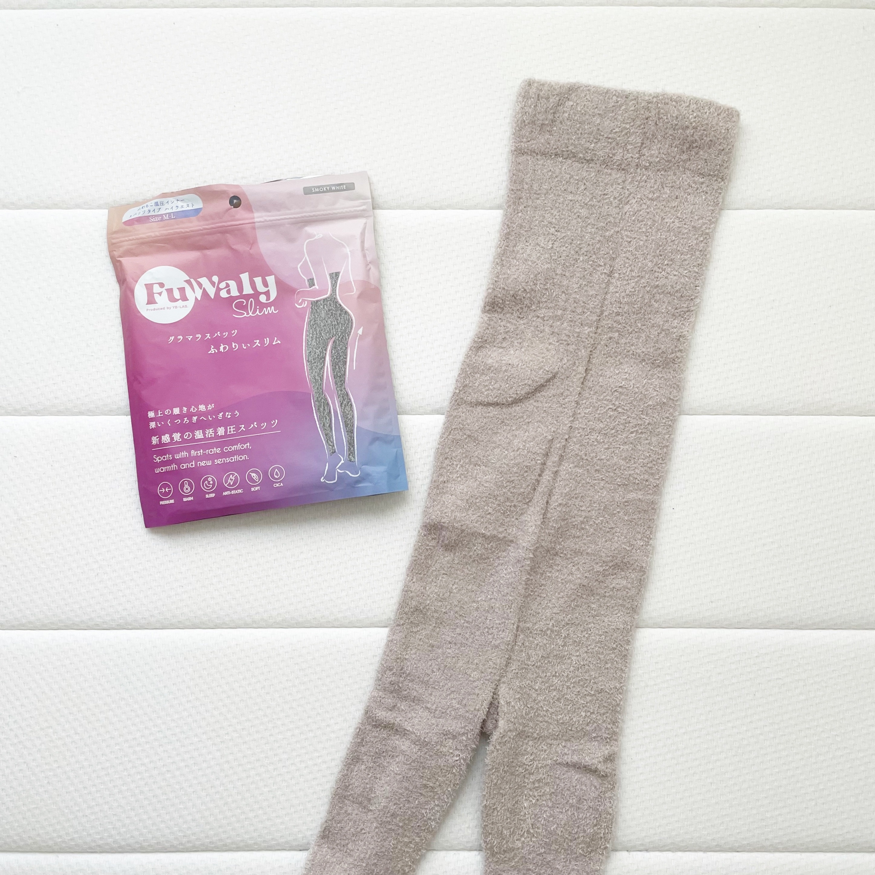 FuWaly Slim スパッツタイプ スモーキーホワイト/グラマラスパッツシリーズ/着圧ソックス・レギンスを使ったクチコミ（3枚目）