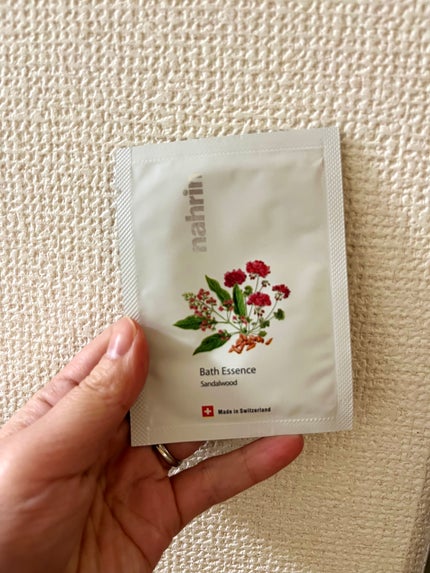 バスエッセンス サンダルウッド/nahrin/保湿系入浴剤を使ったクチコミ(1枚目)