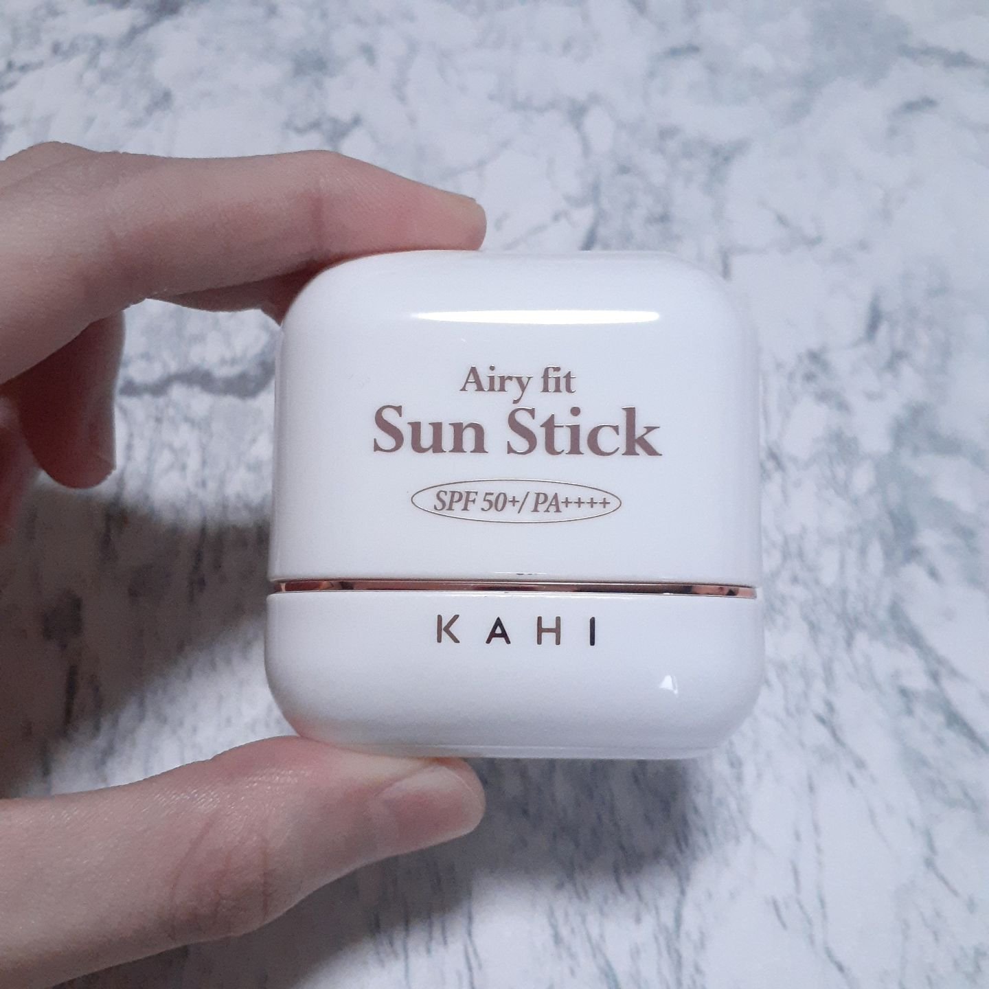 エアリーフィットサンスティック/KAHI/日焼け止めスティックを使ったクチコミ（1枚目）