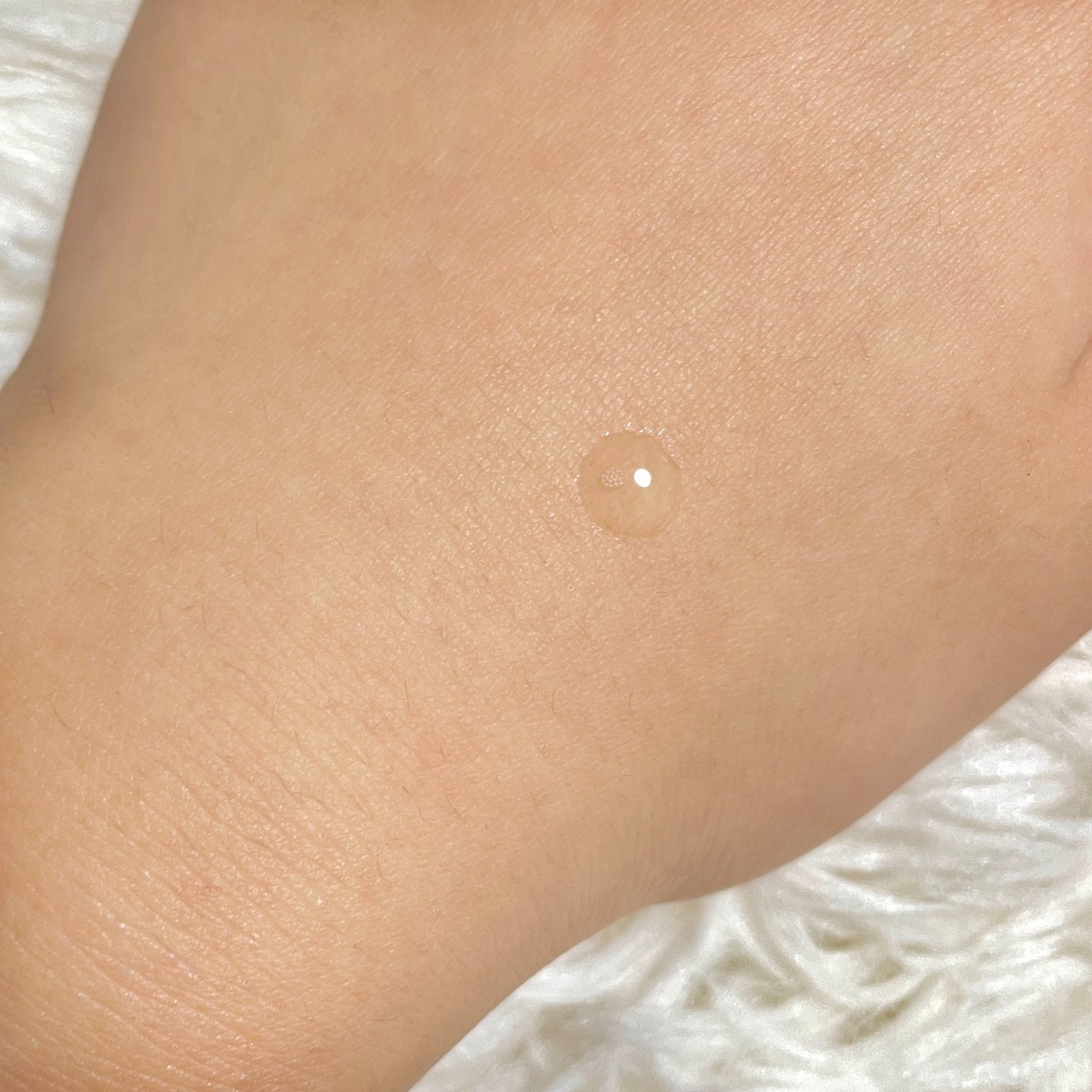 薬用しみ集中対策 プレミアム美容液/メラノCC/美容液を使ったクチコミ(2枚目)