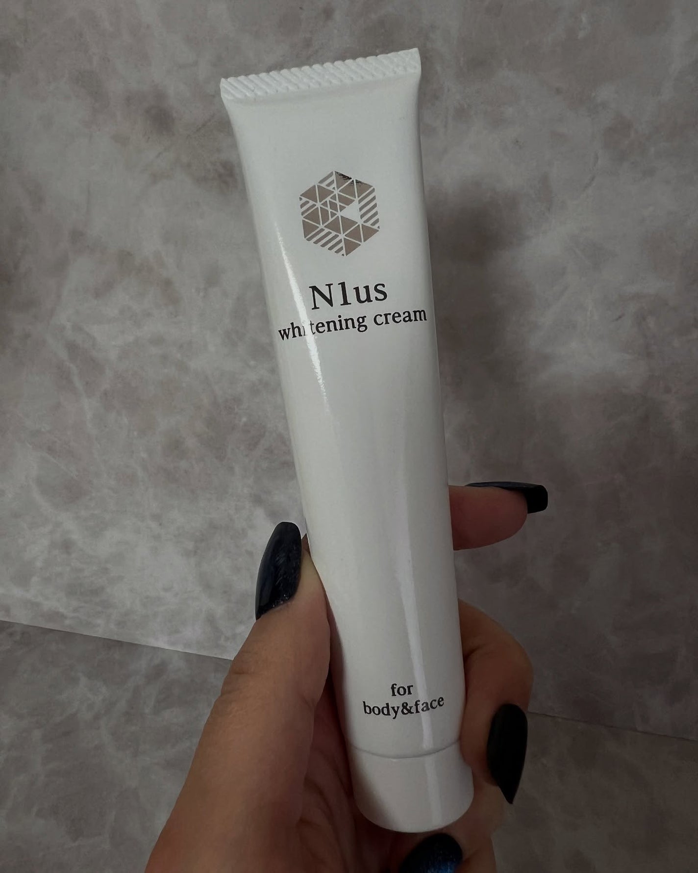 ホワイトニングクリーム/N1us/美容液を使ったクチコミ(4枚目)