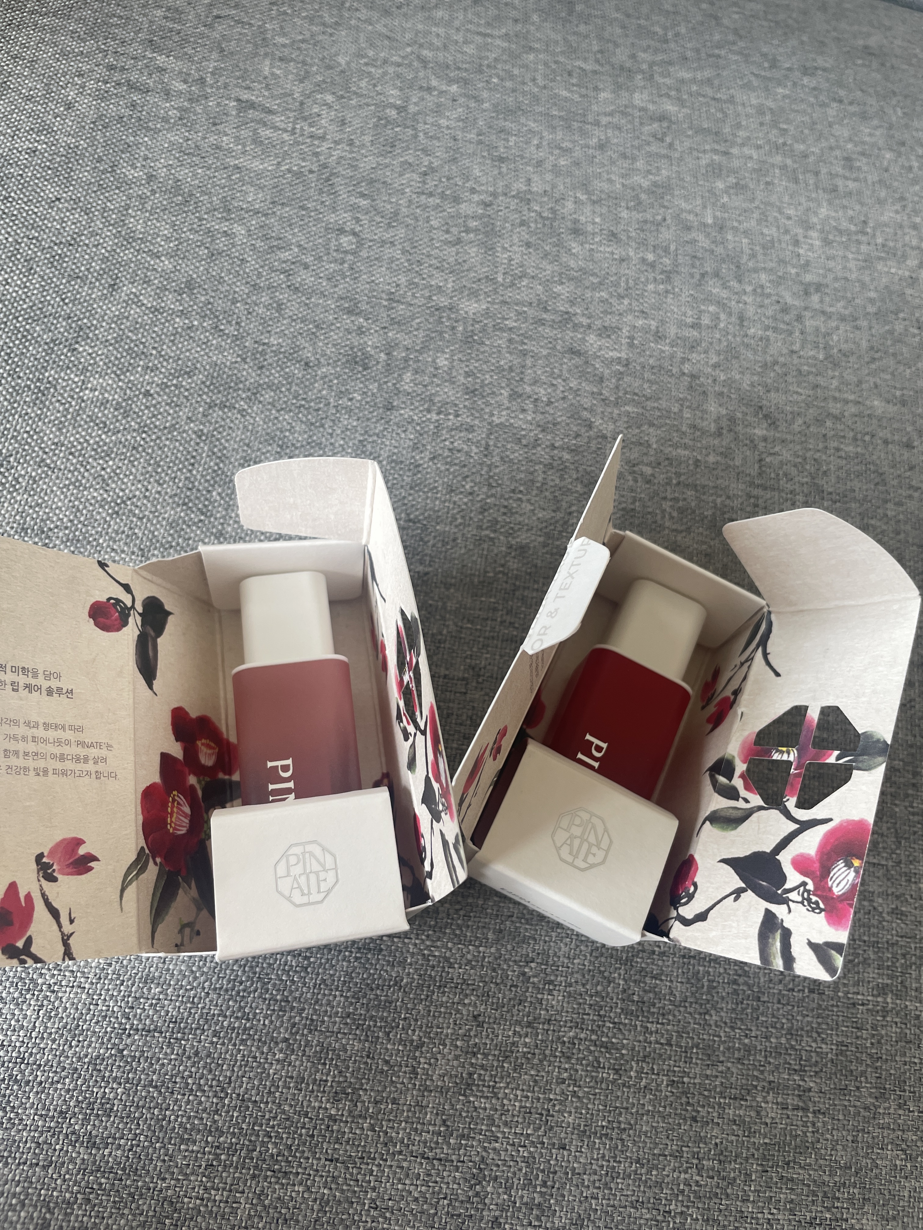 ナチュラルブルームリップオイルセラム 3色セット/PINATE/リップグロスを使ったクチコミ（3枚目）