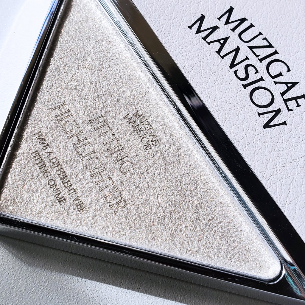 フィッティングブラッシュ 03 ECSTASY/MUZIGAE MANSION/パウダーチークを使ったクチコミ（3枚目）