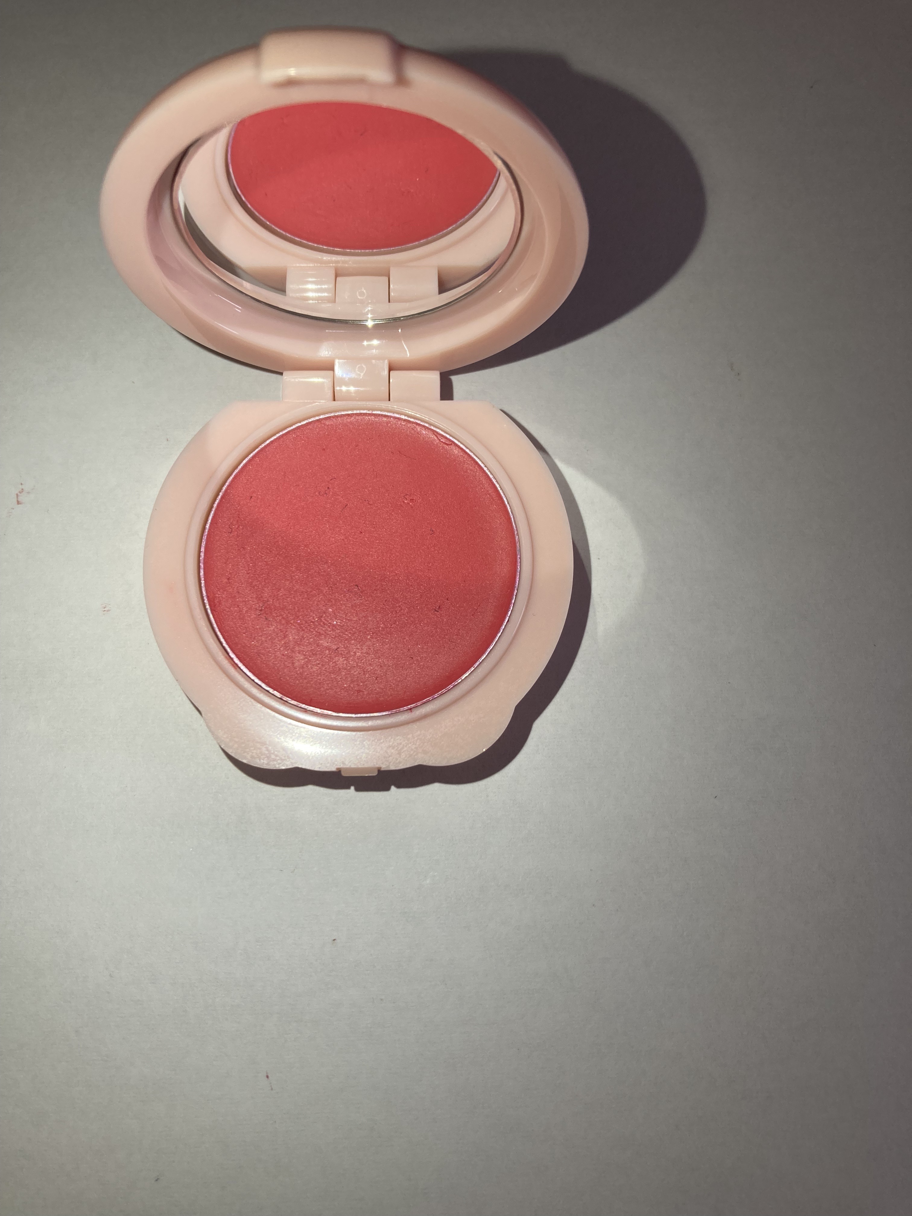 サナ　ミッケポッケ　マットパウダーリップ 03 アプリコットコーラル/ミッケポッケ/口紅を使ったクチコミ（2枚目）