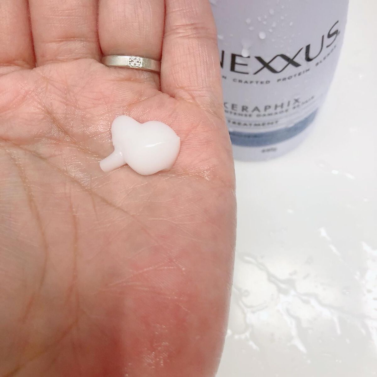 ネクサス インテンスダメージリペア 洗い流さないトリートメントオイル/NEXXUS(ネクサス)/ヘアオイルを使ったクチコミ(3枚目)