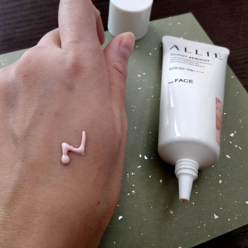 アリィー クロノビューティ カラーチューニングUV/アリィー/日焼け止めクリームを使ったクチコミ（3枚目）