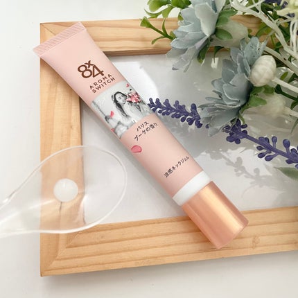 8x4 アロマスイッチ 涼感ネックジェル パリスブーケの香り/8x4/デオドラント・制汗剤を使ったクチコミ(3枚目)