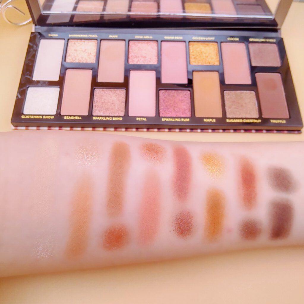 ボーン ディス ウェイ ザ ナチュラル ヌード アイシャドウ パレット/Too Faced/アイシャドウパレットを使ったクチコミ（3枚目）