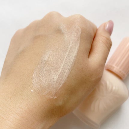 モイスチュアライジング ファンデーション プライマー/PAUL & JOE BEAUTE/化粧下地を使ったクチコミ(3枚目)