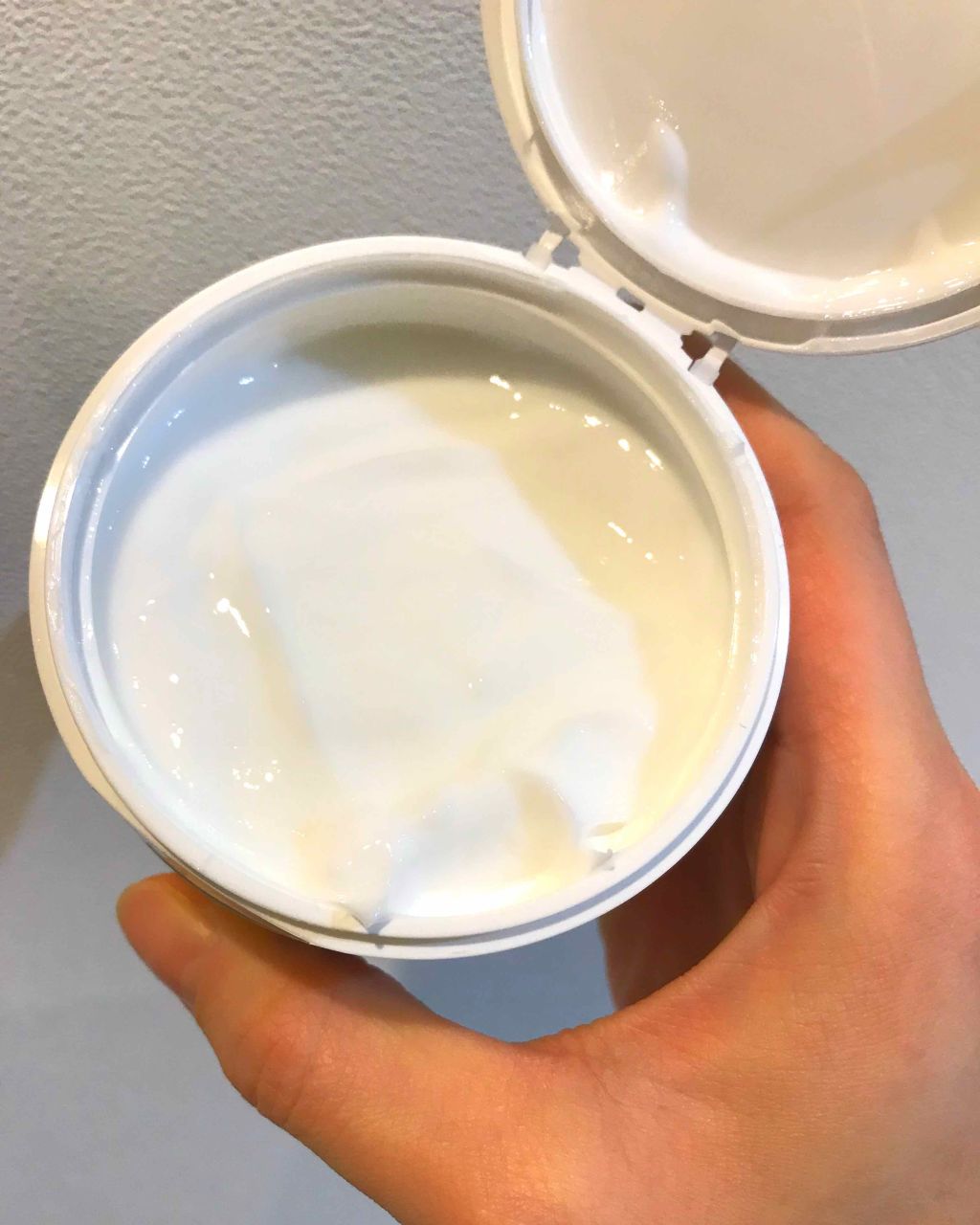 馬油スキンクリーム/ロッシ/ハンドクリームを使ったクチコミ（2枚目）