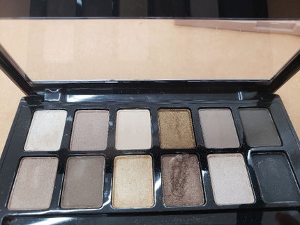 ヌードパレット ブラッシュド/MAYBELLINE NEW YORK/アイシャドウパレットを使ったクチコミ(3枚目)