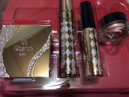 コフレ ルミエール ドゥース/Elégance/メイクアップキットを使ったクチコミ(1枚目)