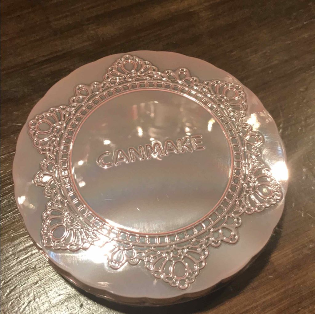 【旧品】マシュマロフィニッシュパウダー/キャンメイク/プレストパウダーを使ったクチコミ（1枚目）