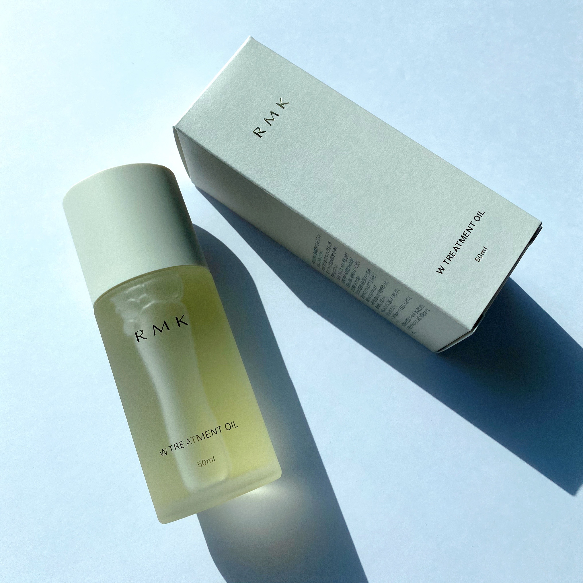 RMK RMK Wトリートメントオイルのクチコミ「
＼秋冬に必ず取り入れてるオイル状美容液／

＿＿＿＿＿＿＿＿＿＿＿＿＿
●RMK
Wトリート.....」（1枚目）