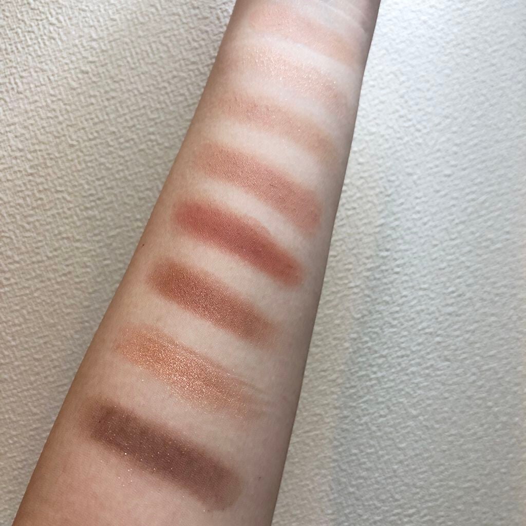 The Bella collection eyeshadow palette/CELEFIT/アイシャドウパレットを使ったクチコミ(4枚目)